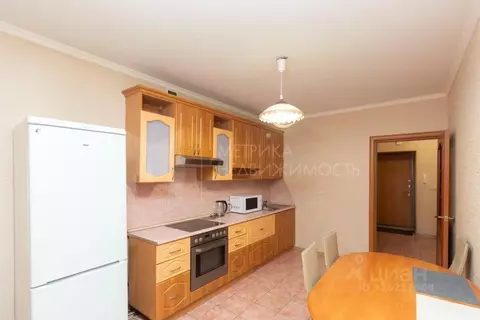 2-к кв. Тюменская область, Тюмень ул. 50 лет Октября, 24к2 (63.5 м)