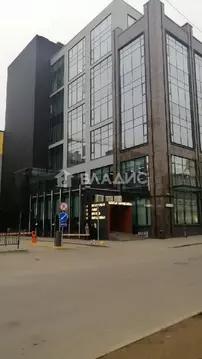 Продается 5-комнатная квартира