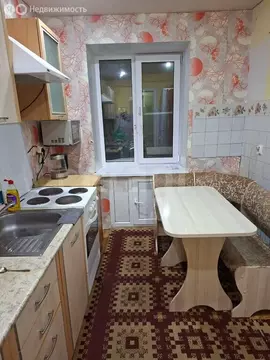 3-комнатная квартира: Златоуст, улица 40-летия Победы, 20 (60.8 м)