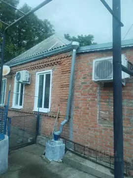 Дом в Краснодарский край, Гулькевичский район, с. Отрадо-Кубанское ...