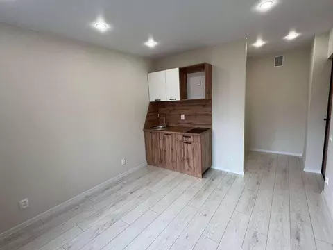 Студия Новгородская область, Великий Новгород ул. Саши Устинова, 5 ...