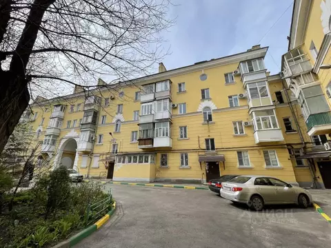 3-к кв. Ростовская область, Таганрог Октябрьская пл., 4 (63.0 м)