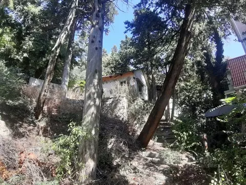 Участок в Крым, Ялта муниципальный округ, Кореиз пгт ш. Алупкинское, ...