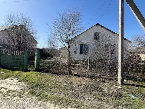 Дом в Крым, Симферопольский район, с. Урожайное ул. 8 Марта, 31 (69 м)