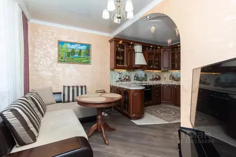 2-к кв. Тюменская область, Тюмень ул. Тимофея Чаркова, 79к1 (62.1 м)