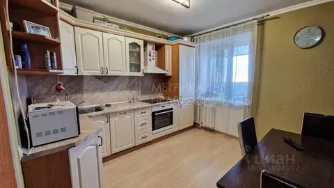 2-к кв. Тюменская область, Тюмень ул. Самарцева, 30 (105.0 м)