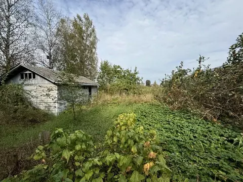 Участок в Ленинградская область, Гатчинский муниципальный округ, д. ...