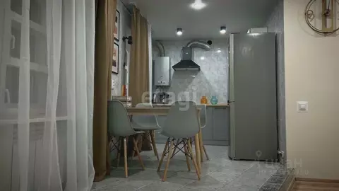 3-к кв. Татарстан, Казань Петербургская ул., 32 (57.0 м)