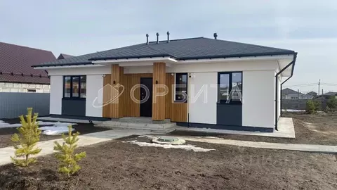 Дом в Тюменская область, Тюменский район, д. Ушакова бул. Центральный ...