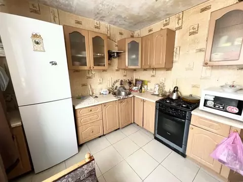 3-к кв. Калужская область, Калуга бул. Сиреневый, 4 (79.9 м)