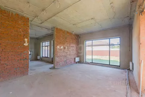 Дом в Краснодарский край, Краснодар ул. Нормандская, 18 (320 м)