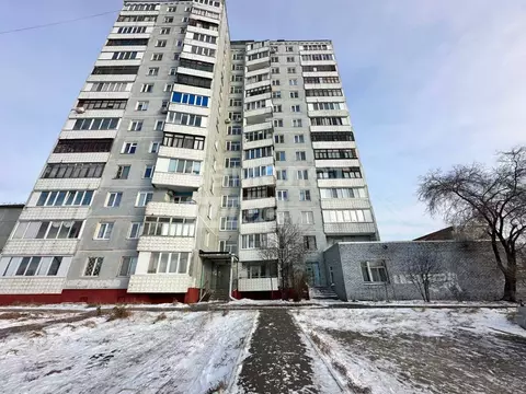 3-к кв. Омская область, Омск Городок Нефтяников мкр, ул. 50 лет ...