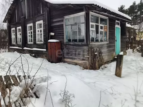 3-к кв. Вологодская область, Вашкинский муниципальный округ, с. Липин ...