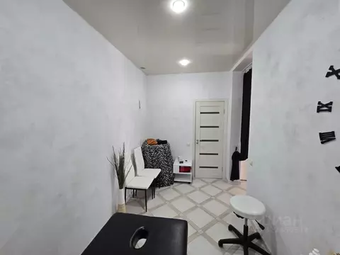 Помещение свободного назначения в Краснодарский край, Краснодар ул. ...