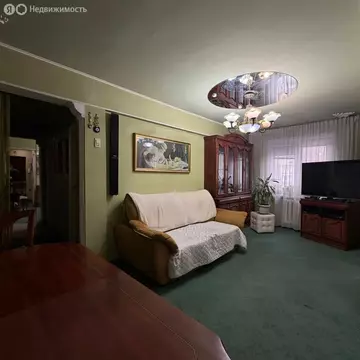 3-комнатная квартира: Астрахань, улица Софьи Перовской, 105 (59.2 м)