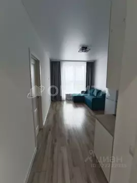 1-к кв. Тюменская область, Тюмень ул. Фармана Салманова, 17 (42.0 м)