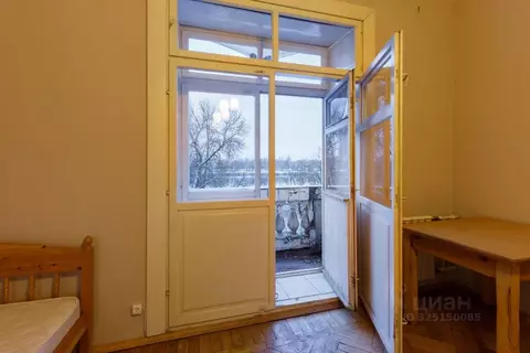 3-к кв. Санкт-Петербург Октябрьская наб., 76К1 (76.0 м)