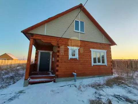 Дом в Иркутская область, Иркутский муниципальный округ, с. Урик ул. ...