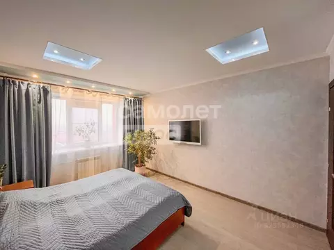 3-к кв. Омская область, Омск Городок Нефтяников мкр, ул. 50 лет ...