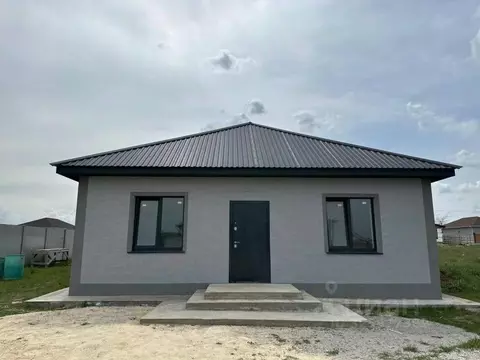 Дом в Крым, Симферопольский район, с. Трудовое ул. Зеленая (125 м)