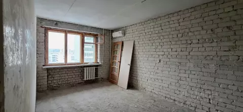 4-к кв. Волгоградская область, Волгоград ул. Академика Богомольца, 1 ...