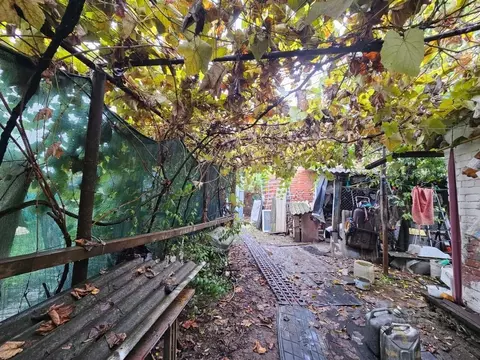 Дом в Краснодарский край, Абинск ул. Мира, 178 (49 м)