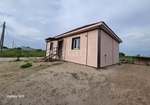 Дом в Амурская область, Белогорский муниципальный округ, с. Васильевка ...