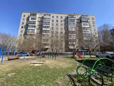 3-к кв. Челябинская область, Челябинск Российская ул., 196а (61.4 м)