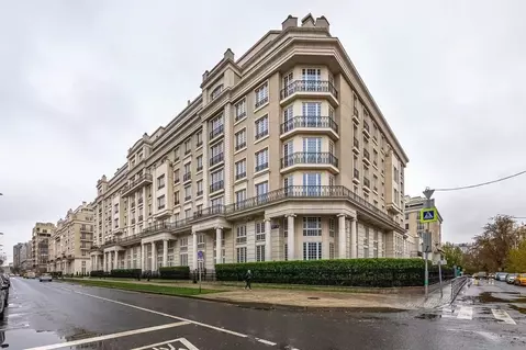 4-к кв. Москва ул. Ефремова, 19к4 (173.2 м)