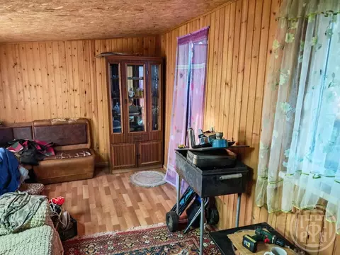 Дом в Ленинградская область, Лужский район, пос. Дзержинского, Рапти ...