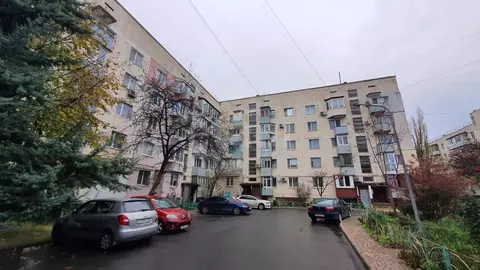 2-к кв. Крым, Саки ул. Строительная (50.3 м)