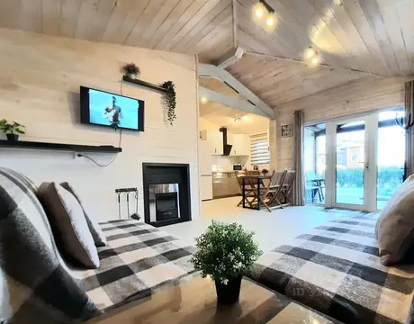 Дом в Ленинградская область, Ломоносовский район, д. Санино ул. ...