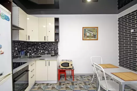 2-к кв. Омская область, Омск ул. Красный Путь, 143к6 (61.5 м)