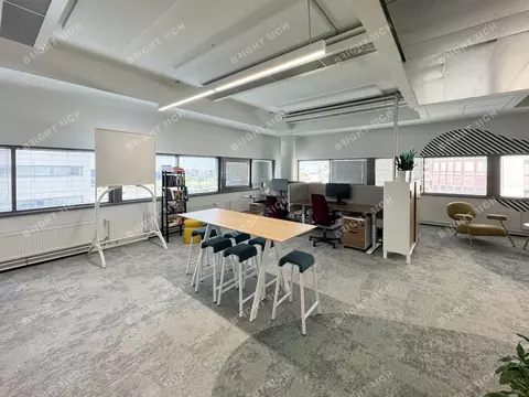 Офис в Санкт-Петербург Пулковское ш., 40к4 (705 м)