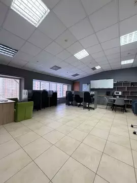 Офис в Краснодарский край, Краснодар Центральный мкр, ул. Кирова, 141 ...