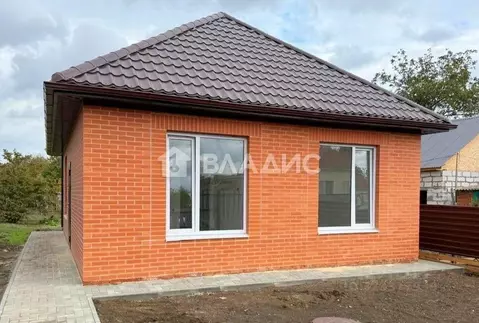 Дом в Краснодарский край, Ейское городское поселение, пос. ...