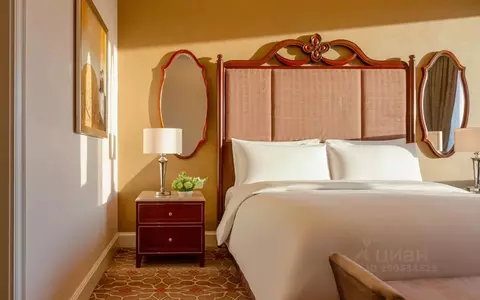 Комната Москва Новинский бул., 8С2 (42.0 м)