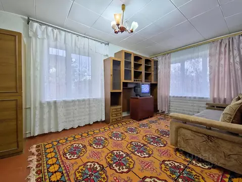 1-к кв. Волгоградская область, Волгоград Российская ул., 10 (30.0 м)