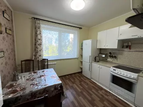 3-к кв. Москва Рублевское ш., 44К1 (70.8 м)