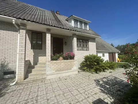 Дом в Псковская область, Псковский район, Писковичская волость, д. ...