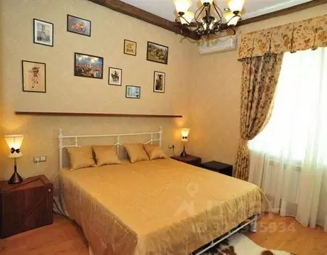 Комната Краснодарский край, Геленджик Революционная ул., 6 (25.0 м)