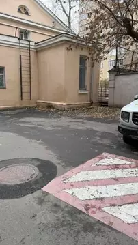 Гараж в Москва Садовая-Спасская ул., 19/1 (12 м)