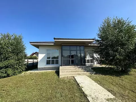 Дом в Иркутская область, Иркутский муниципальный округ, д. Карлук, ...