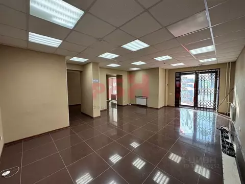 Помещение свободного назначения в Тюменская область, Тюмень ул. ...