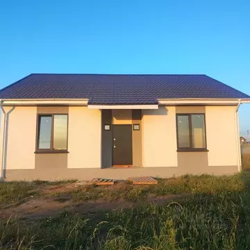 Дом в Курская область, Курский район, Новопоселеновский сельсовет, д. ...