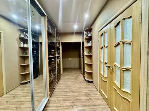 3-к кв. Волгоградская область, Волгоград просп. Маршала Жукова, 88 ...