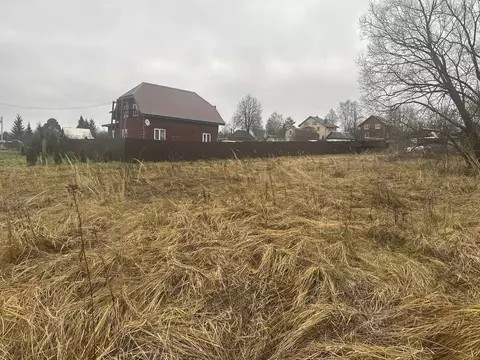 Участок в Московская область, Рузский муниципальный округ, д. Гомнино ...