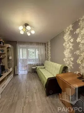 Комната Пермский край, Пермь Сергинская ул., 7 (13.7 м)