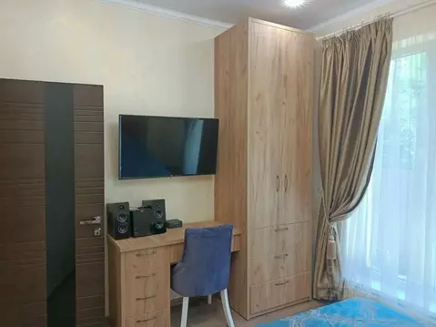 Коттедж в Краснодарский край, Темрюкский район, Ахтанизовское с/пос, ...