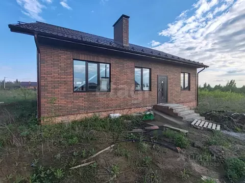 Дом в Курская область, Курский район, Нижнемедведицкий сельсовет, д. ...